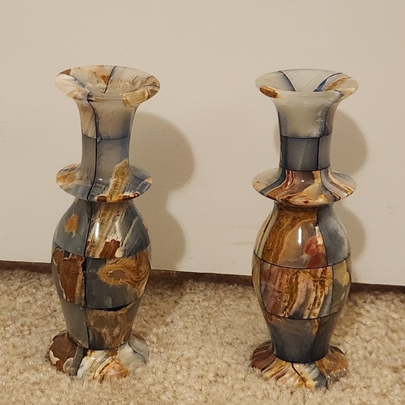 Elegant Handcrafted Onyx Vases 6" Decorative Accent Piece Set Of 2 - Picture 2 of 5